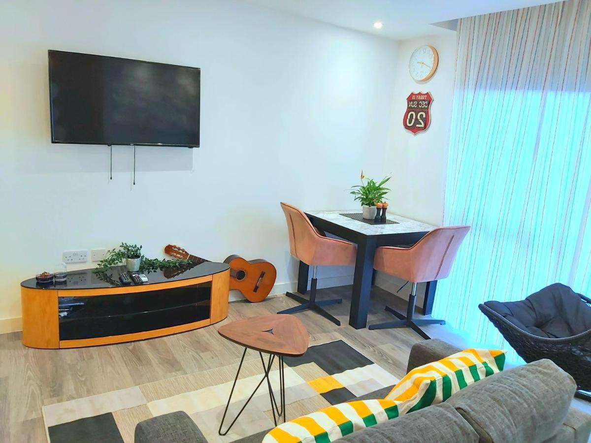 Great - Netflix, Wifi, Digital Tv Apartamento